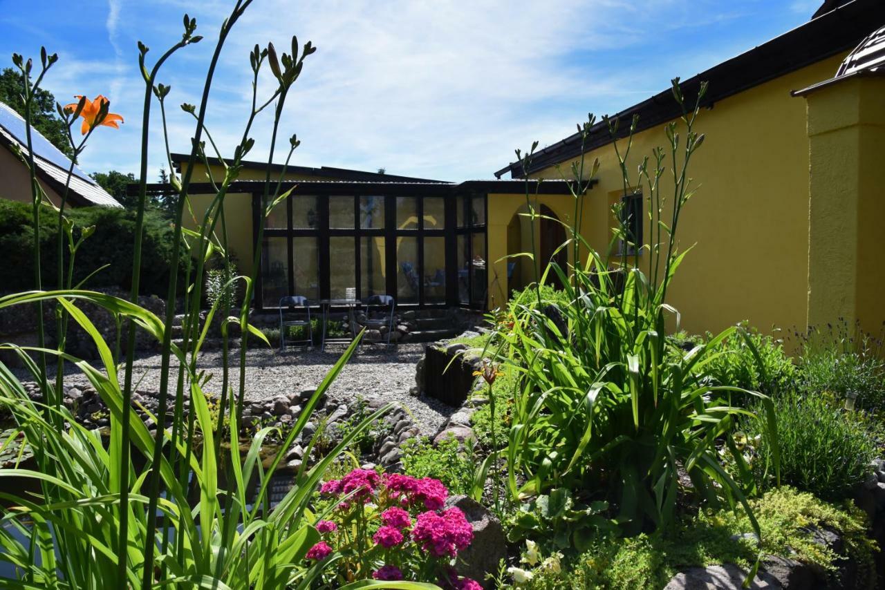 Ferienhaus "Am Gutspark" Alt Tucheband Buitenkant foto
